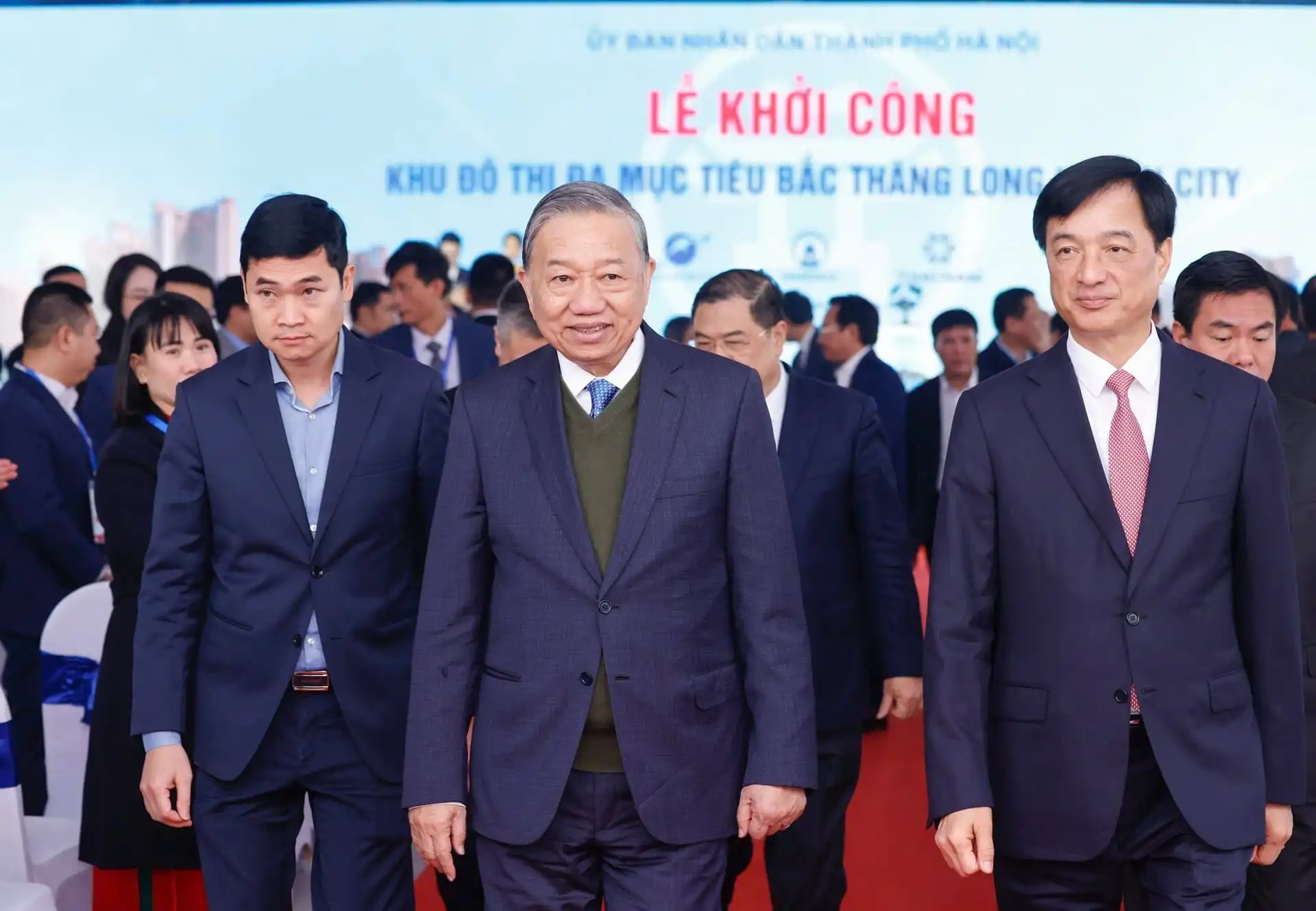 Buổi lễ khởi công có sự tham dự của Tổng Bí thư Tô Lâm và các lãnh đạo Đảng, Nhà nước.